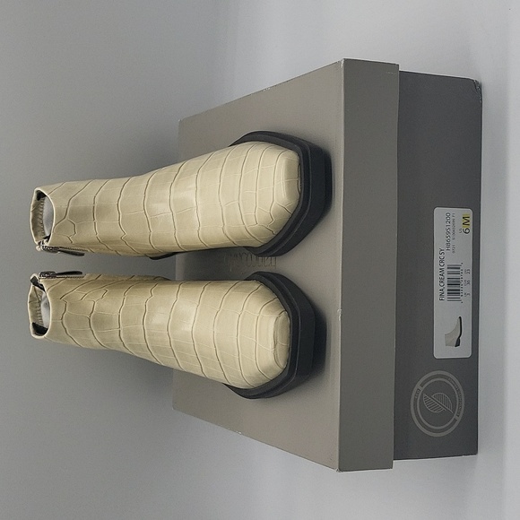 939- Franco Sarto Women's Knee Boots Size 6M NWT - Picture 11 of 11